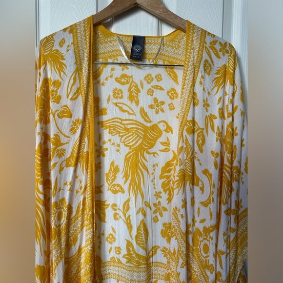 Vince Camuto Floral Topper Kimono Coverup Yellow White - Picture 3 of 12